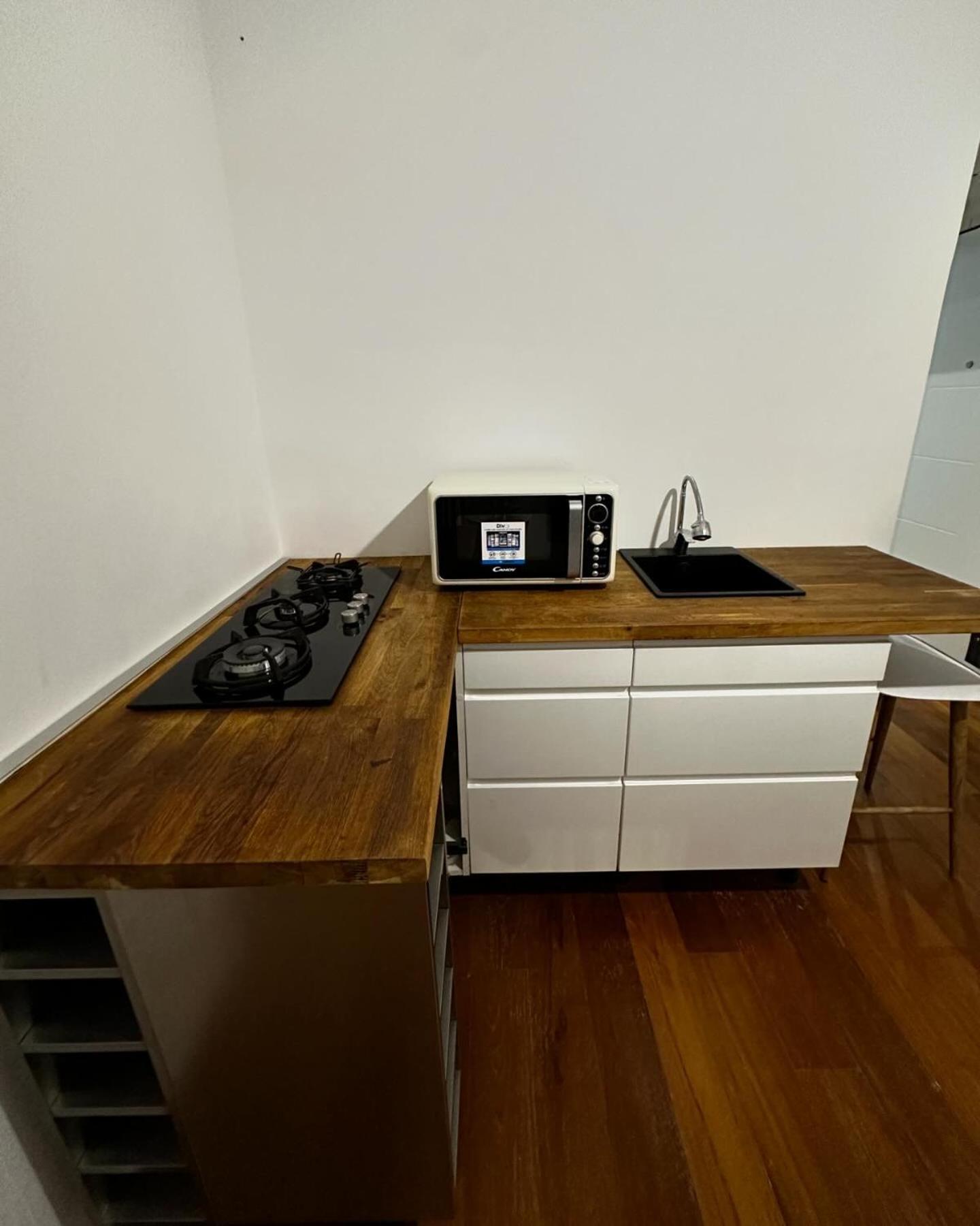 Suite Fiore Bari Bagian luar foto